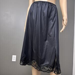 Vintage Bestform Half Slip Skirt Plus Size 2X Black Antron III Nylon Lace Slit